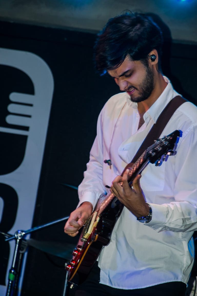 Guitarra lead